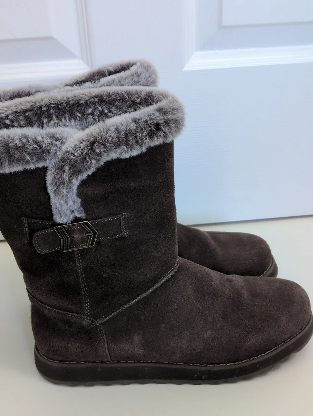 Skechers Keepsakes 2.0 Shivers Free Boots - Chocolate - 9